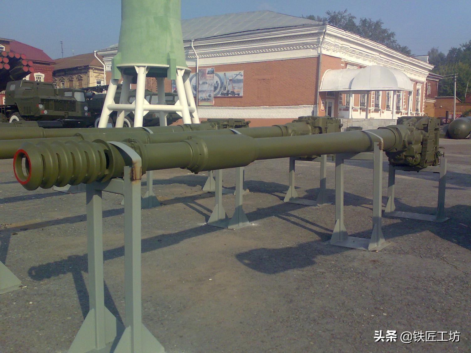 苏联重型坦克的末代尝试：集机动、防护和火力一体的752工程坦克