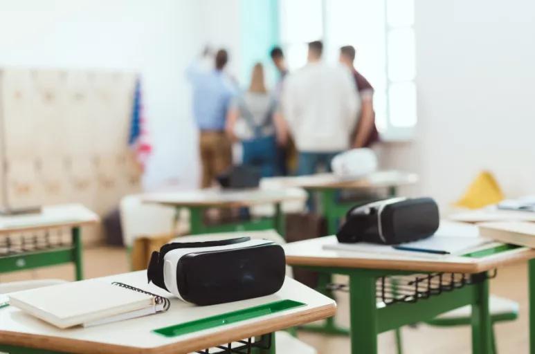 关于普高职高的选择问题,成绩一般的学生怎么选择职高