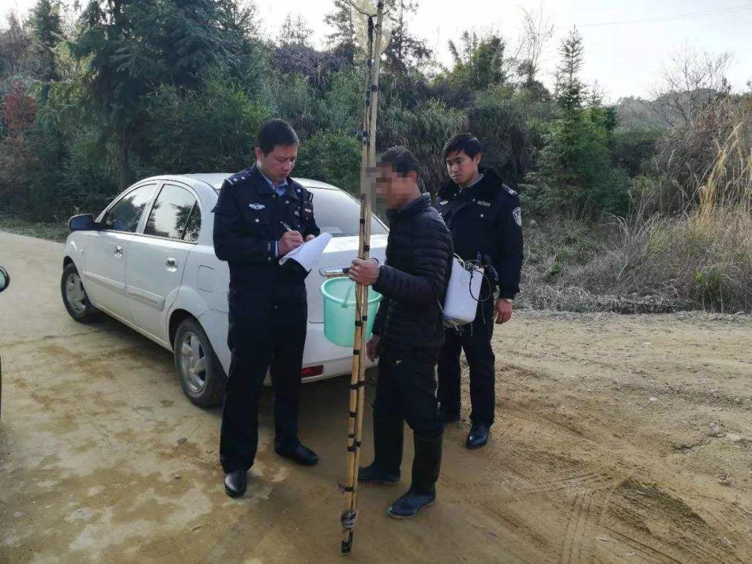 钓鱼电鱼怎么举报,钓鱼遇到电鱼报警怎么处理