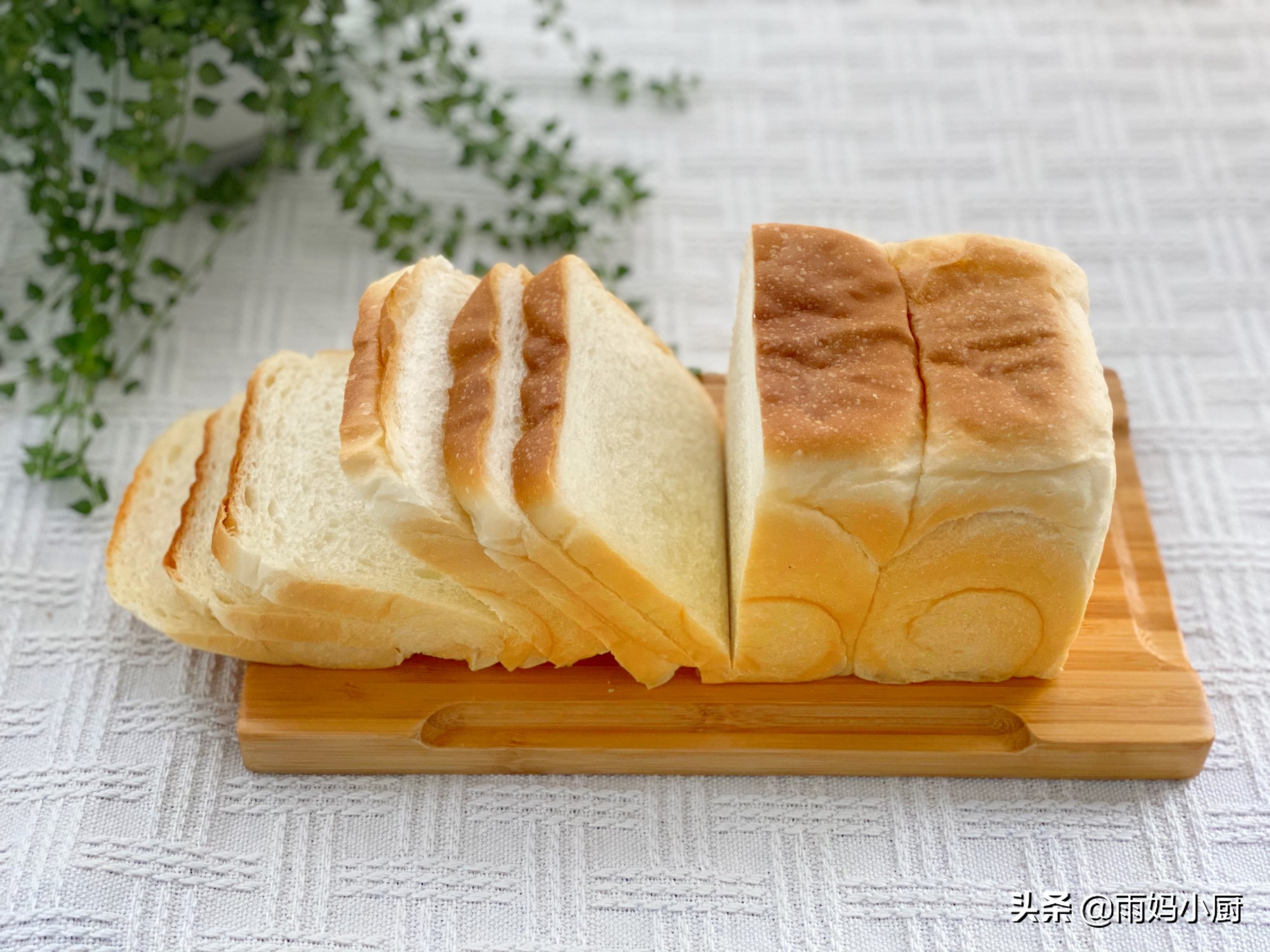 做面包最合适的室内温度,夏天做面包如何控制面团温度