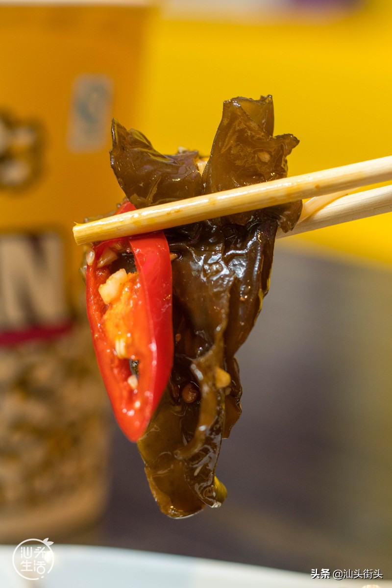 汕头首家机器人KTV，靠黑科技征服各路麦霸！