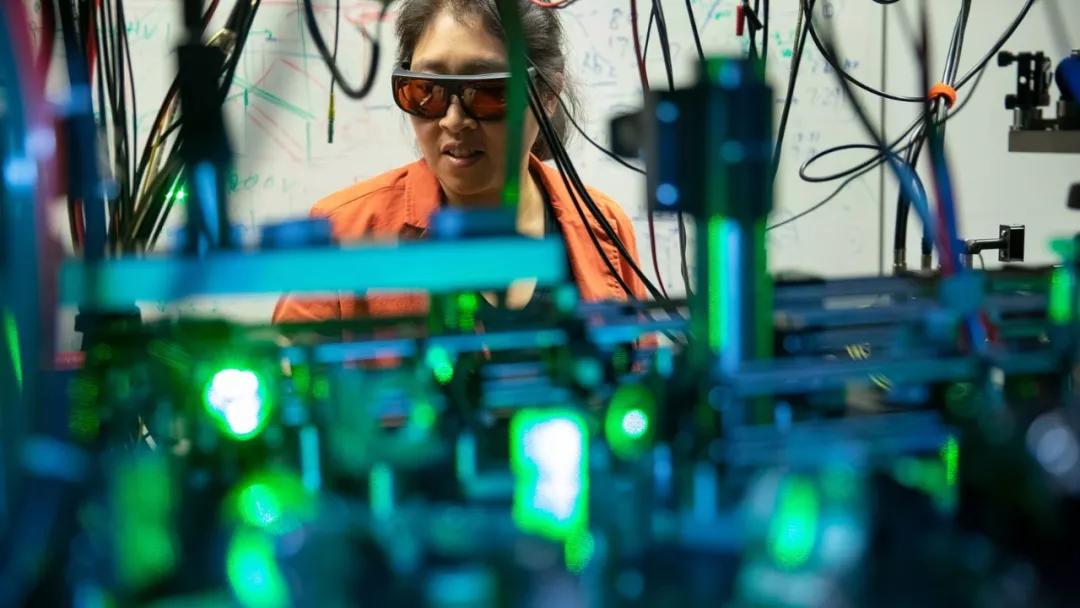 将化学反应变慢100万倍后，会看到什么？|赛先生