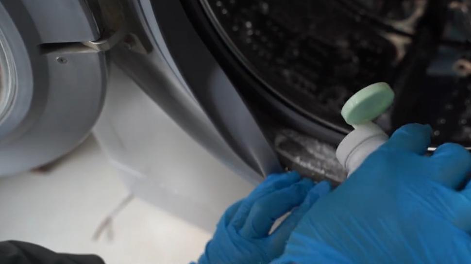 洗衣机不拆怎么清理污垢,洗衣机不拆卸彻底清洗方法