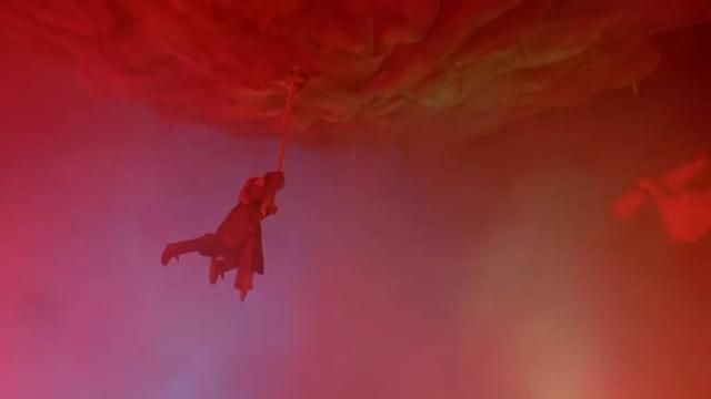 导演致敬周星驰,哪吒致敬周星驰的片段