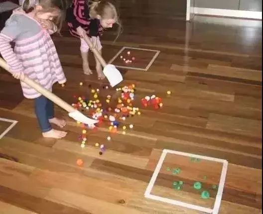 幼儿园对抗新型冠状病毒亲子游戏,预防新型冠状病毒的体能游戏