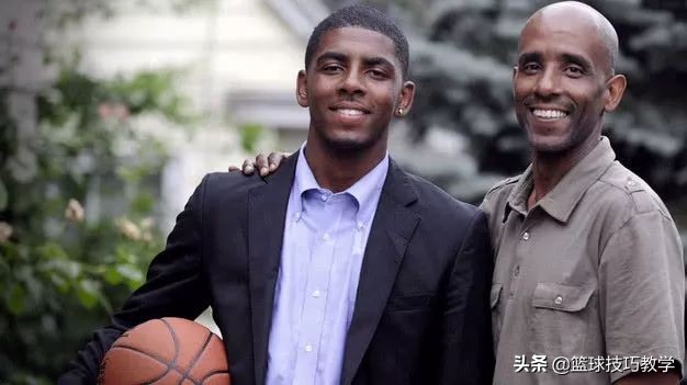 欧文在这赛季初为什么不参赛,欧文为什么打了半个赛季还能换队