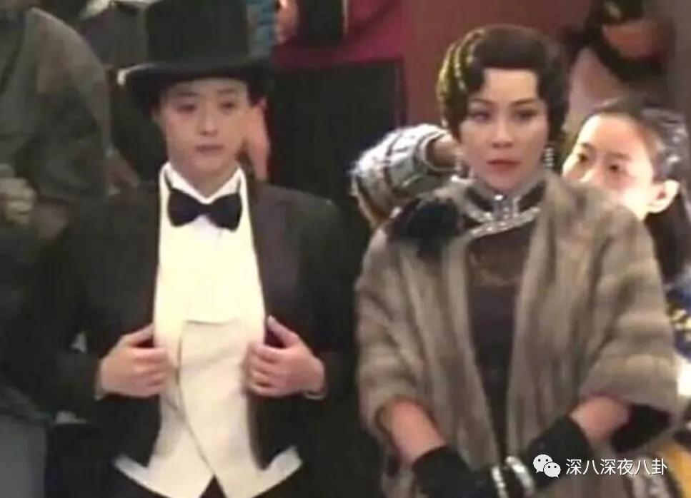 鐜嬩竴鍗氫笉鎵涘墽,榛勬櫙鐟滀笉鎵涘墽