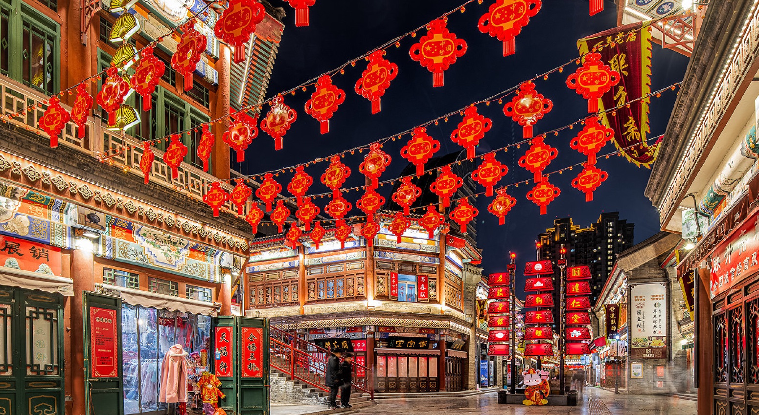 天津市里的夜景,天津壮观的夜景