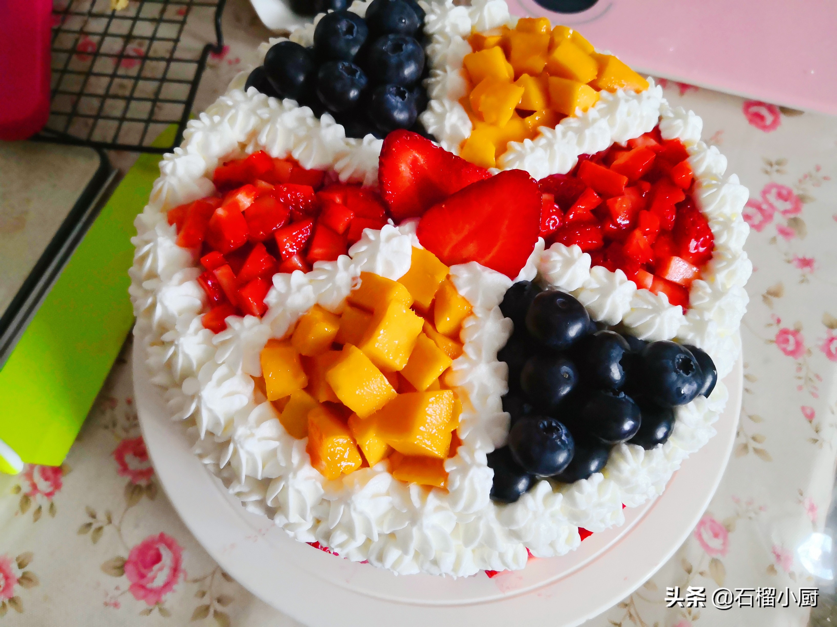 简单又好吃的蛋糕裱花,超简单的蛋糕裱花手残党也可以做