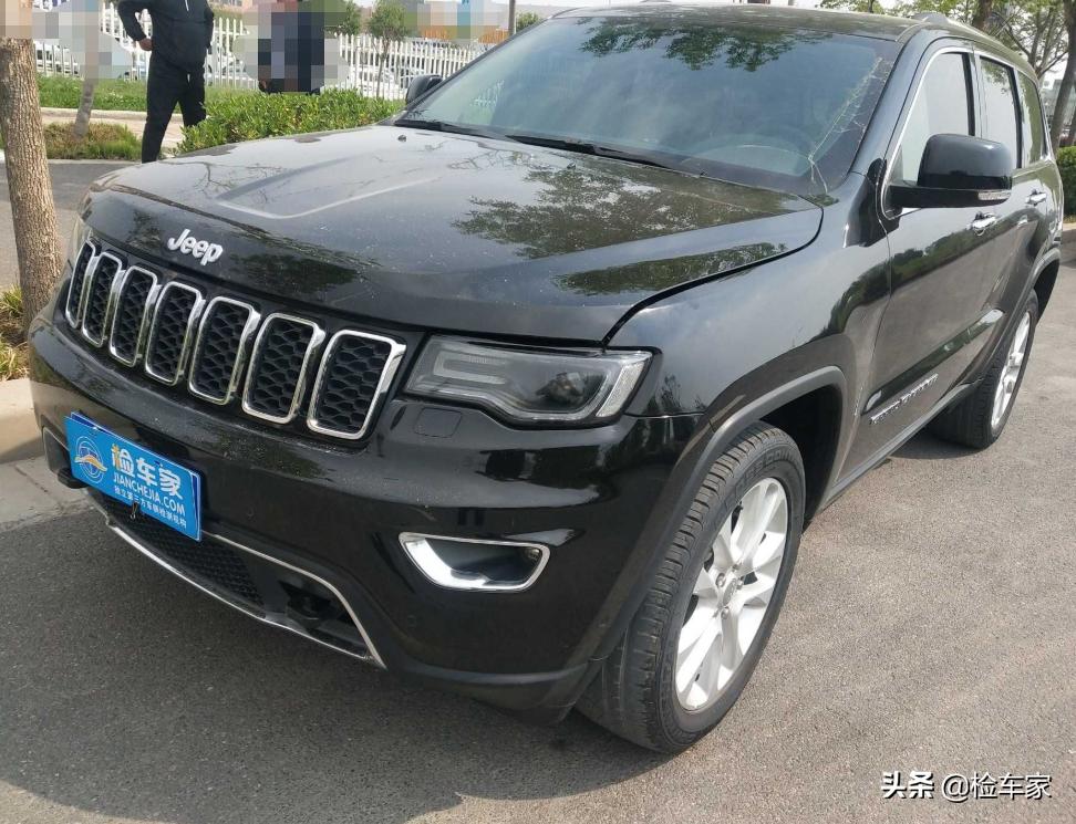 经典款大切诺基越野车,大切诺基越野最好的车型