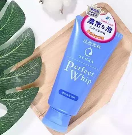 终于知道女人为什么买化妆品,终于知道为什么女生都喜欢美颜了