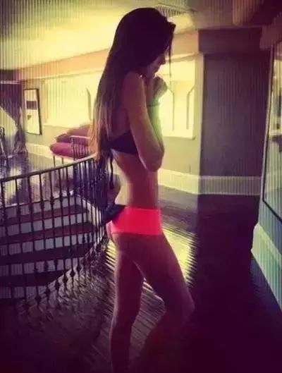 瘦脚的动作,一组动作瘦全身最快的方法