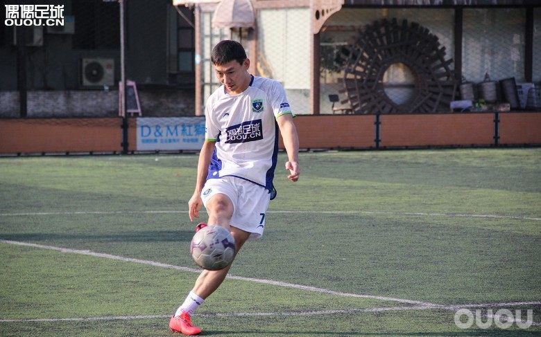 鑰愬厠phantomvenomag,nikehypervenomphantom娴嬭瘎