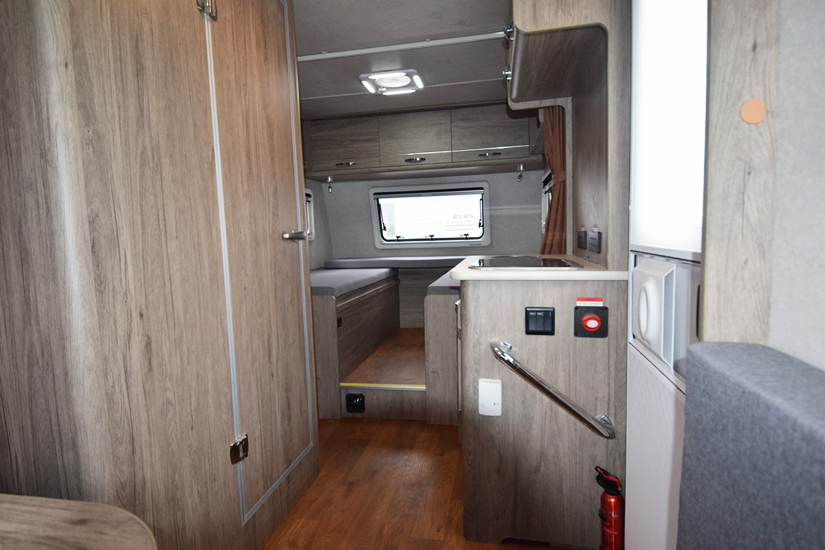 三十多个房车品牌共60余款车型,房车大全30万以下6座