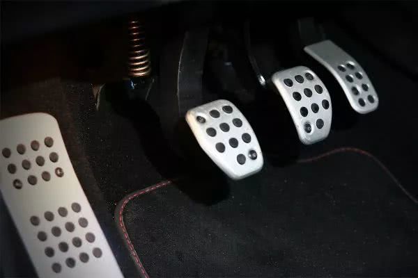 汽车加装换档拨片教程,加装换挡拨片教程