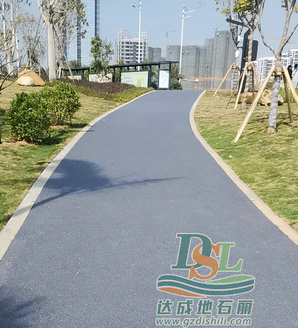 pe管透水土工布施工每平米人工费,透水混凝土人工费用一平方价格