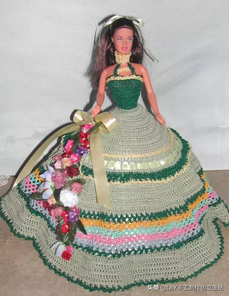 娃娃的衣服怎么钩简单,钩最简单的娃娃衣服教程