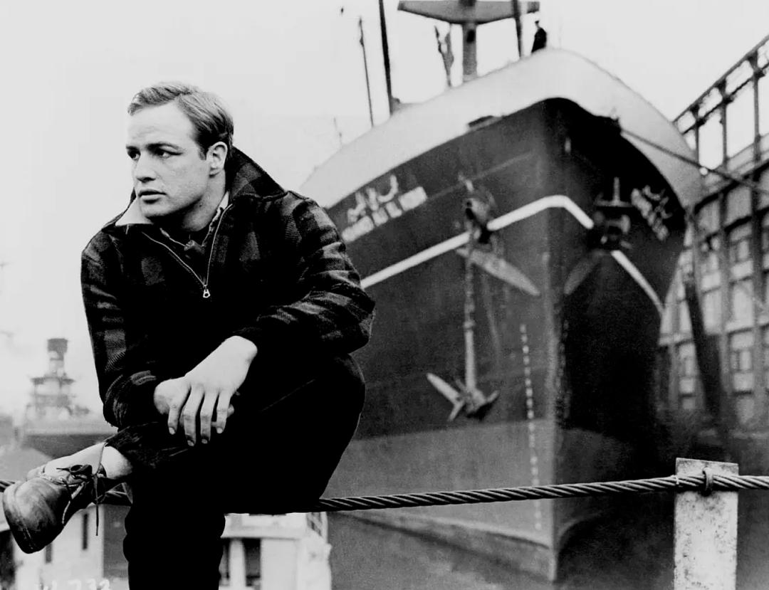 鲍勃迪伦blowinginthewindmv,鲍勃迪伦发布8年来首张新专辑