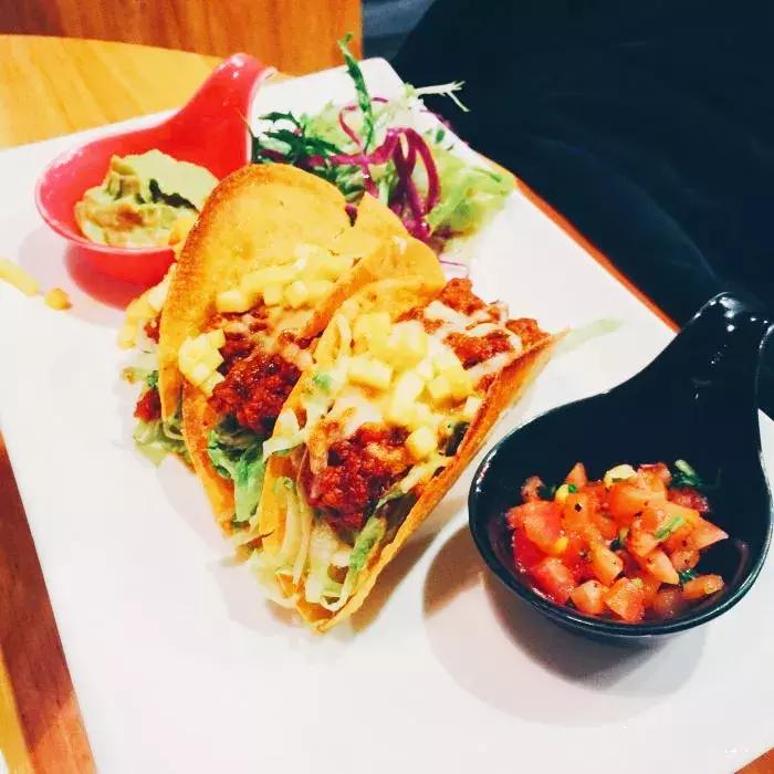 想减肥的天津人，千万别坐地铁3号线！好吃的太多啦