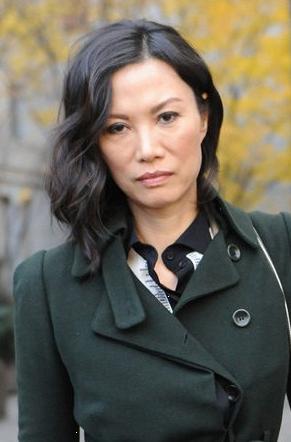 颧骨高的女人杀夫不用刀,女人颧骨高杀夫不用刀下一句