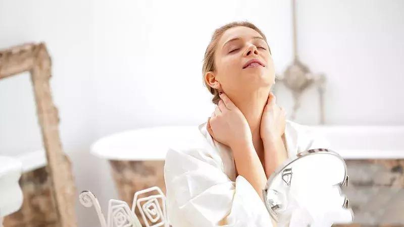 目前去颈纹比较好的方法,去颈纹有没有什么好的产品