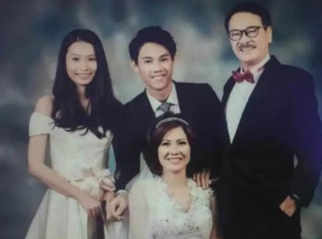 吴孟达落叶归根为何埋在马来西亚,吴孟达爱国事迹