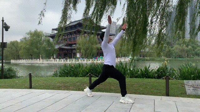 哪些公园娱乐设备比较好的,公园健身器材大全100种图