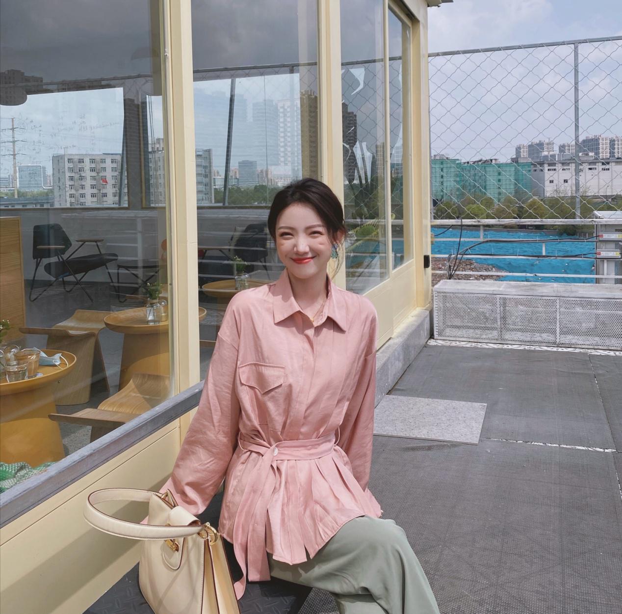 10款简约时尚的穿搭组合，轻松穿出高级感，时髦女生日常必备搭配