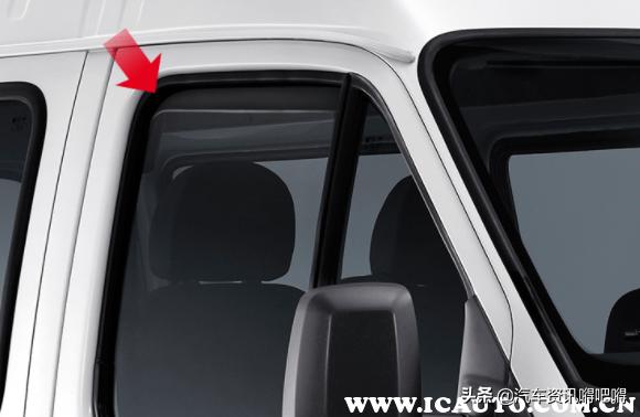 车窗玻璃起雾影响观察,驾驶车窗起雾解决方法