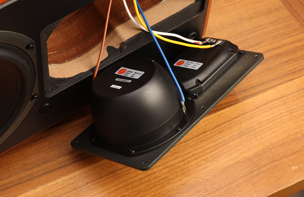 三分频惠威10寸音箱推荐,惠威8寸三分频落地音箱