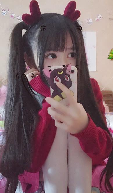 初中生扎堆直播妄想暴富，李佳琦背后团队曝光：醒醒吧，孩子