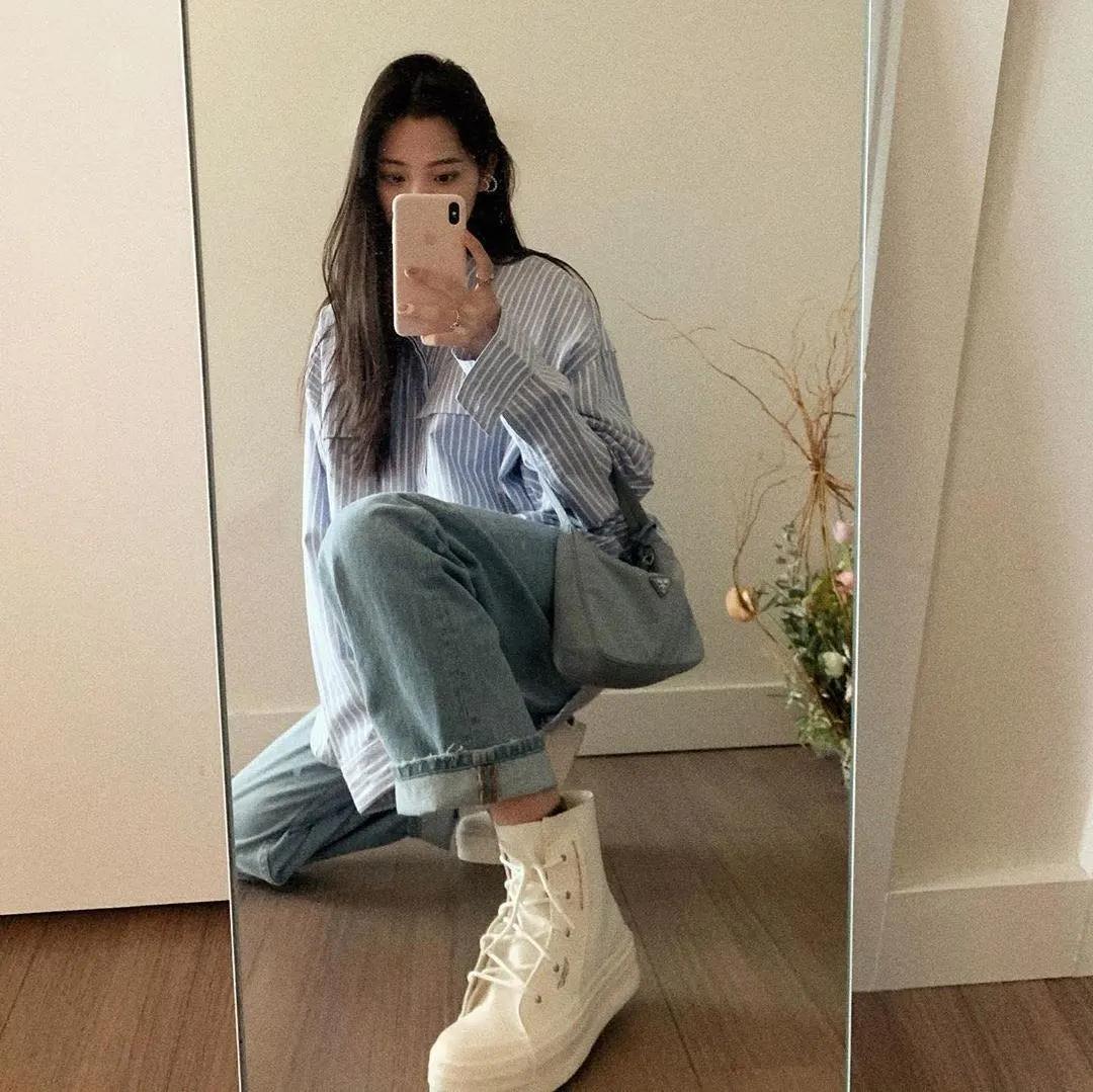 今年流行帆布鞋底子,今年特别流行的一款帆布鞋