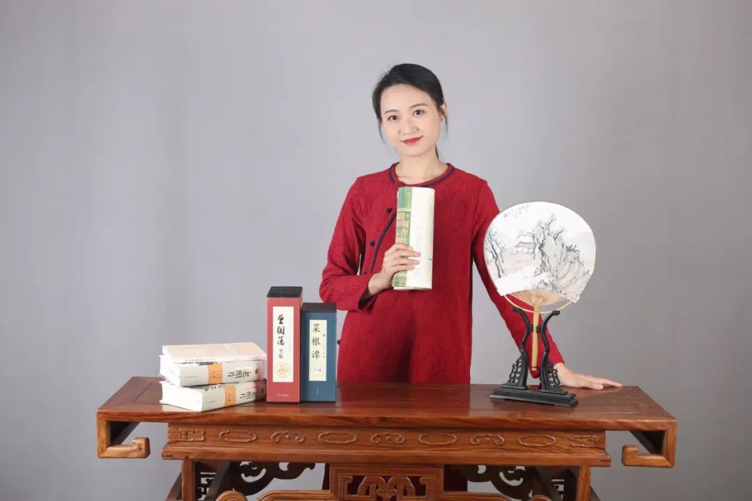 介绍自己的年龄是说周岁还是虚岁,别人问你年龄时说周岁还是虚岁