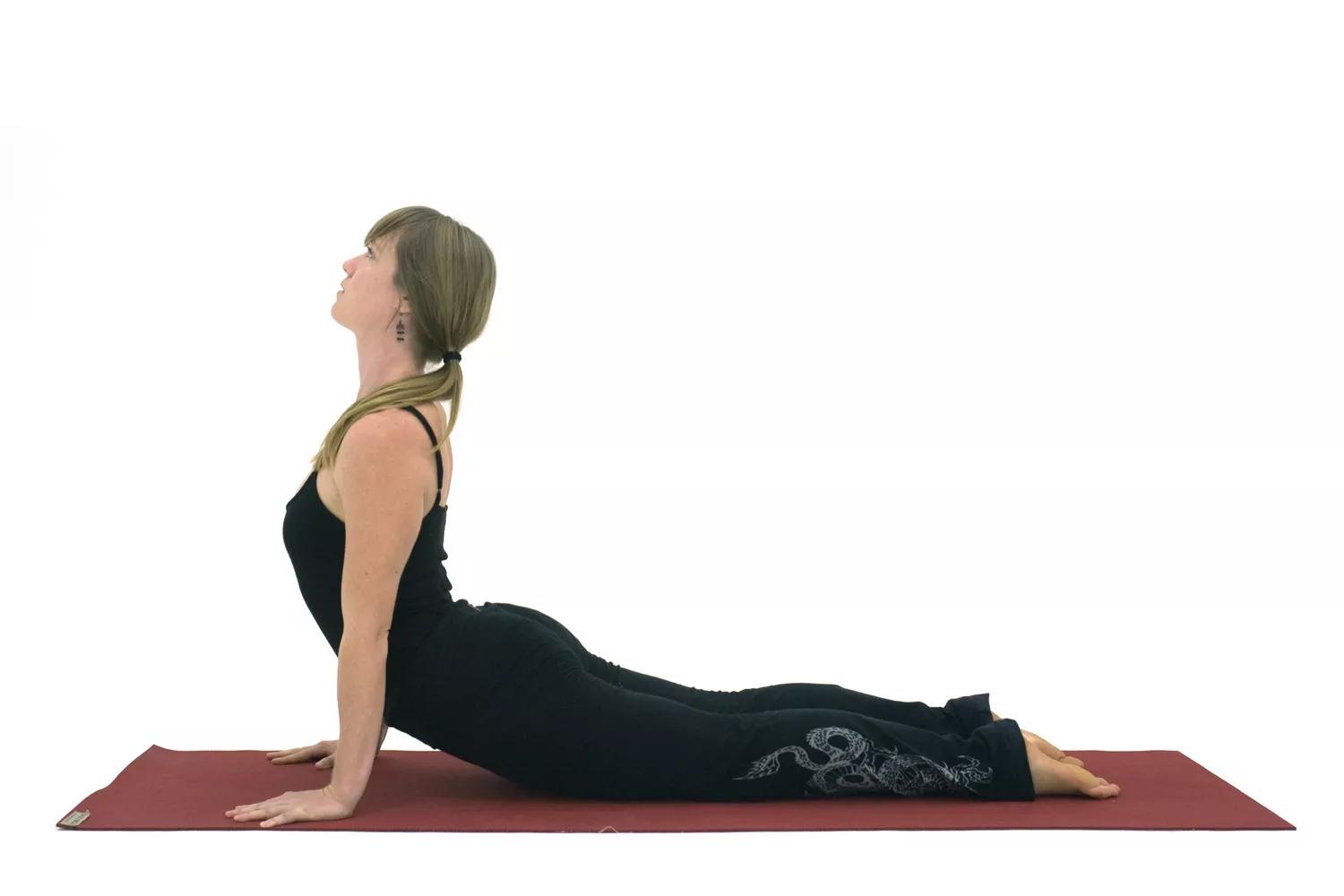 瑜伽拜日式108口令音频,拜日式瑜伽视频完整版口令