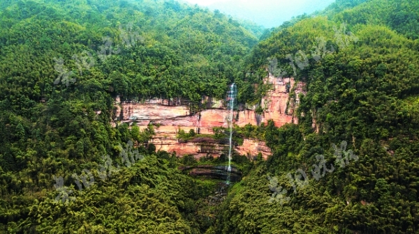 贵州再次发现恐龙足迹背后的故事,古道探寻恐龙足迹