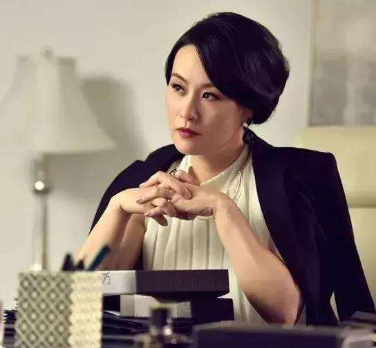 邬君梅陈冲谁的家庭背景好,邬君梅年轻集锦