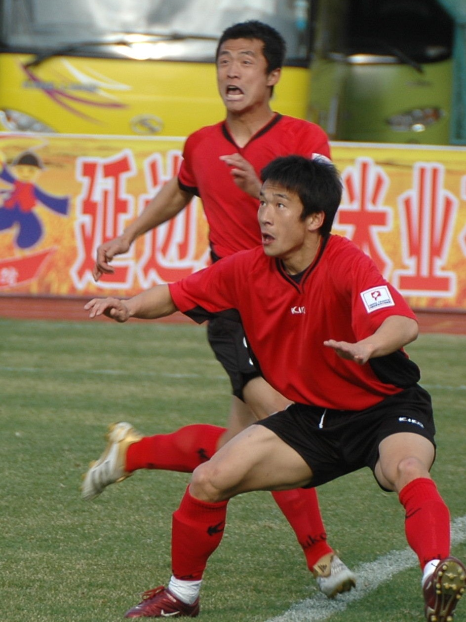 一个个厄运降临，他几乎凭一己之力拯救球队，几年后自己却身陷囹圄！请看延边职业足球风云录（连载17）