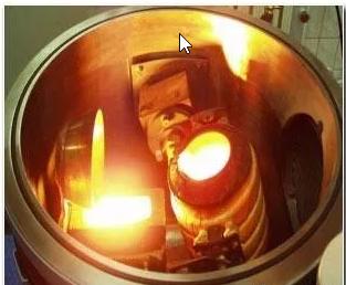 真空炼钢炉原理,湿法冶金有什么特点