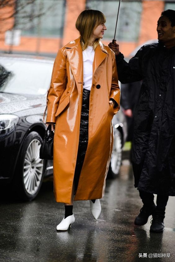 什么皮质的皮衣穿着好看,皮衣如何穿搭秋冬