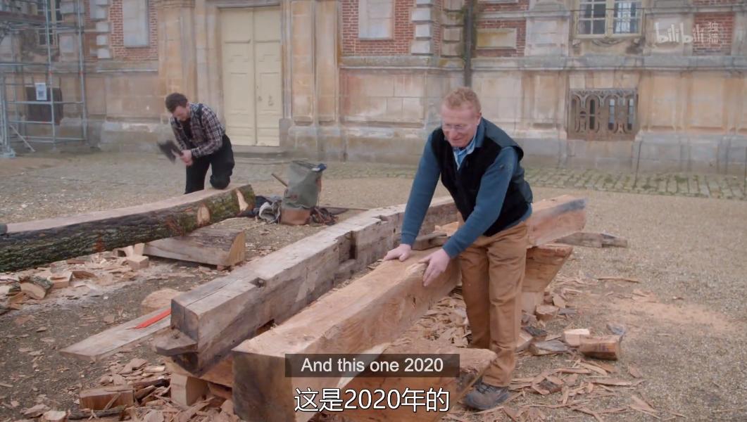 被大火烧毁的法国建筑,法国地标建筑着火