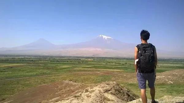 世界上哪个国家地理位置最危险,世界上地理环境最差的国家