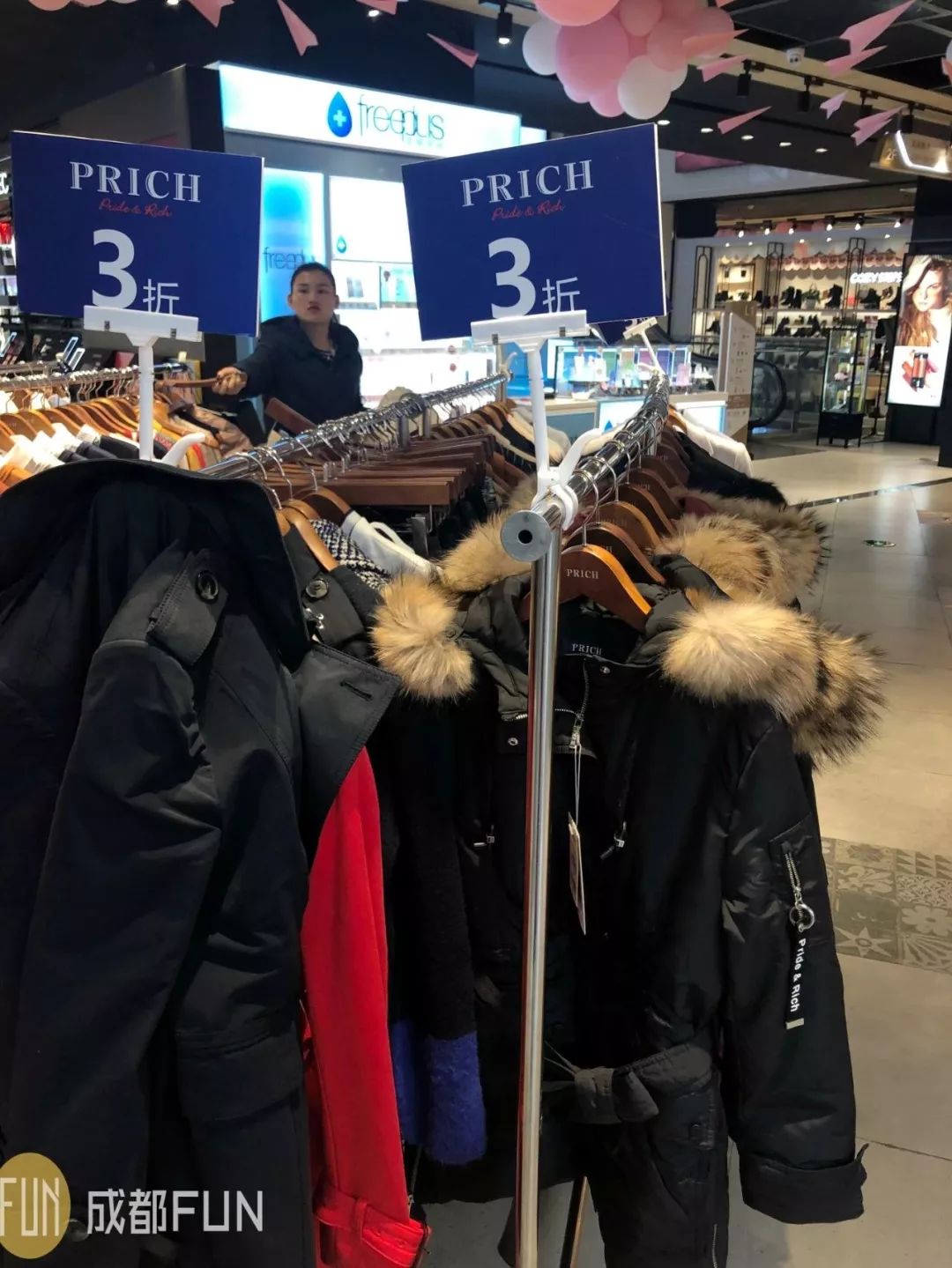 品牌秋冬款撤柜,新款品牌撤柜