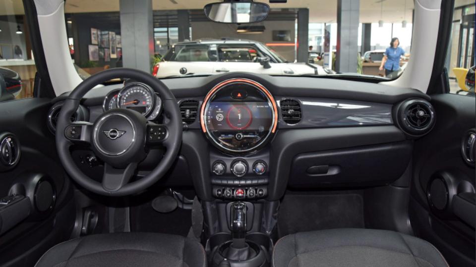 每月1000养车,mini养车费用高吗