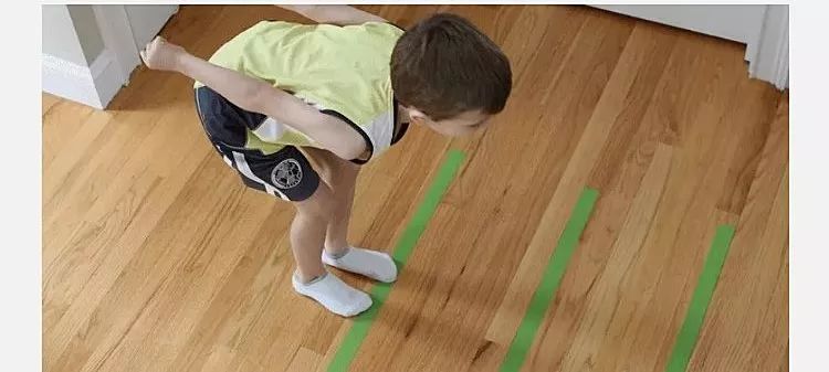 小朋友玩的新型肺炎游戏,抗击肺炎小孩玩游戏