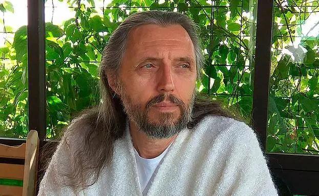 自称耶稣转世，俄罗斯交警创*教邪**组织！拥有千名追随者