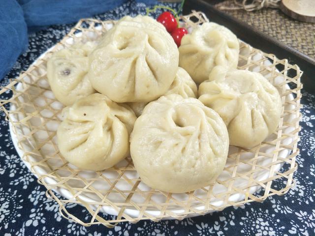 发好的包子面蒸出来的面皮会塌陷,馒头怎么蒸才能不塌陷才不死皮