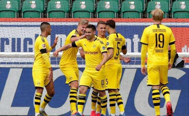 德甲多特蒙德上半场,拜仁多特蒙德比赛完整版