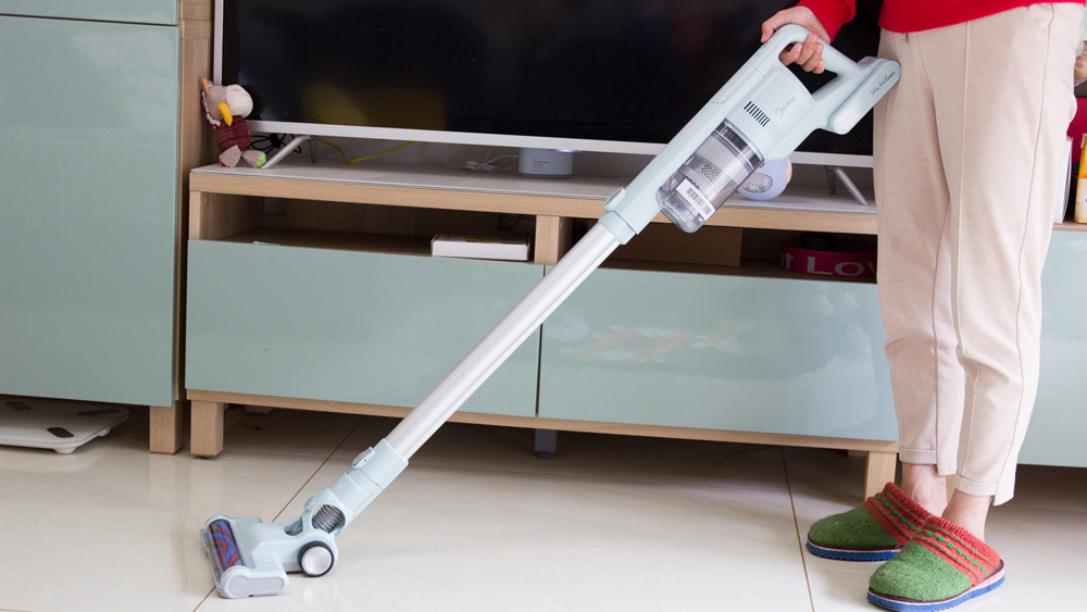 无线吸尘器评测哪款好,美的吸尘器和亿力吸尘器哪个好