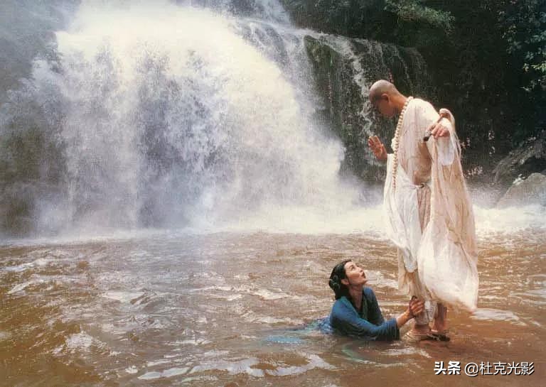 青蛇蛮不讲理,青蛇为什么不能与凡人相恋