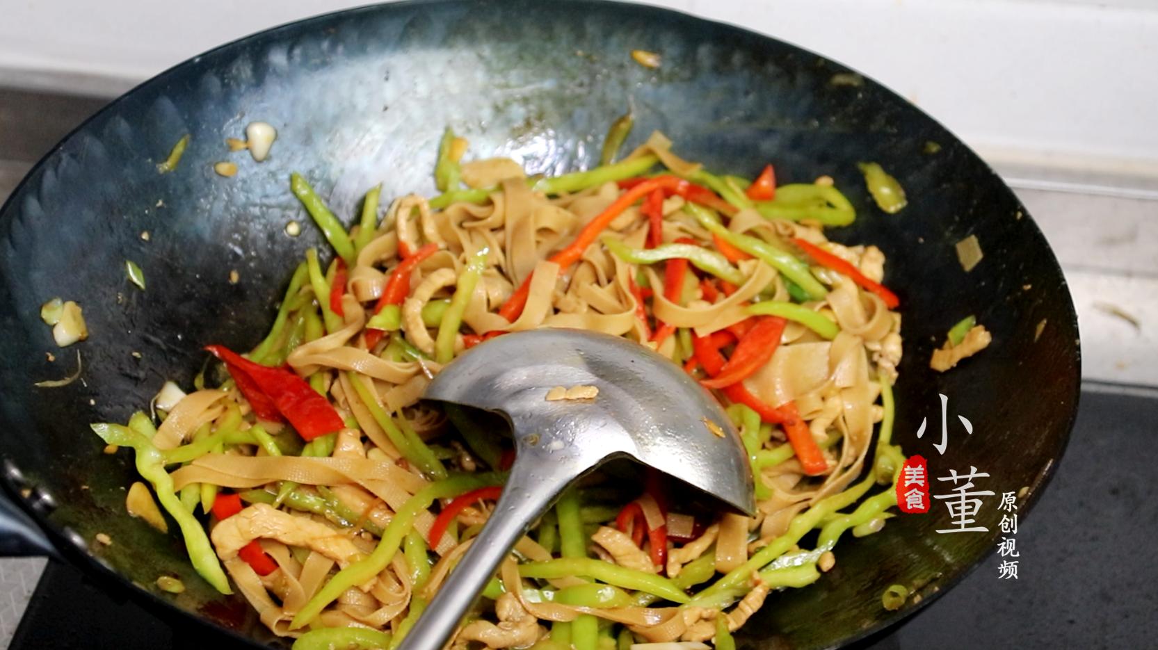 豆皮怎样做好吃又简单视频,豆皮这样做简单又好吃